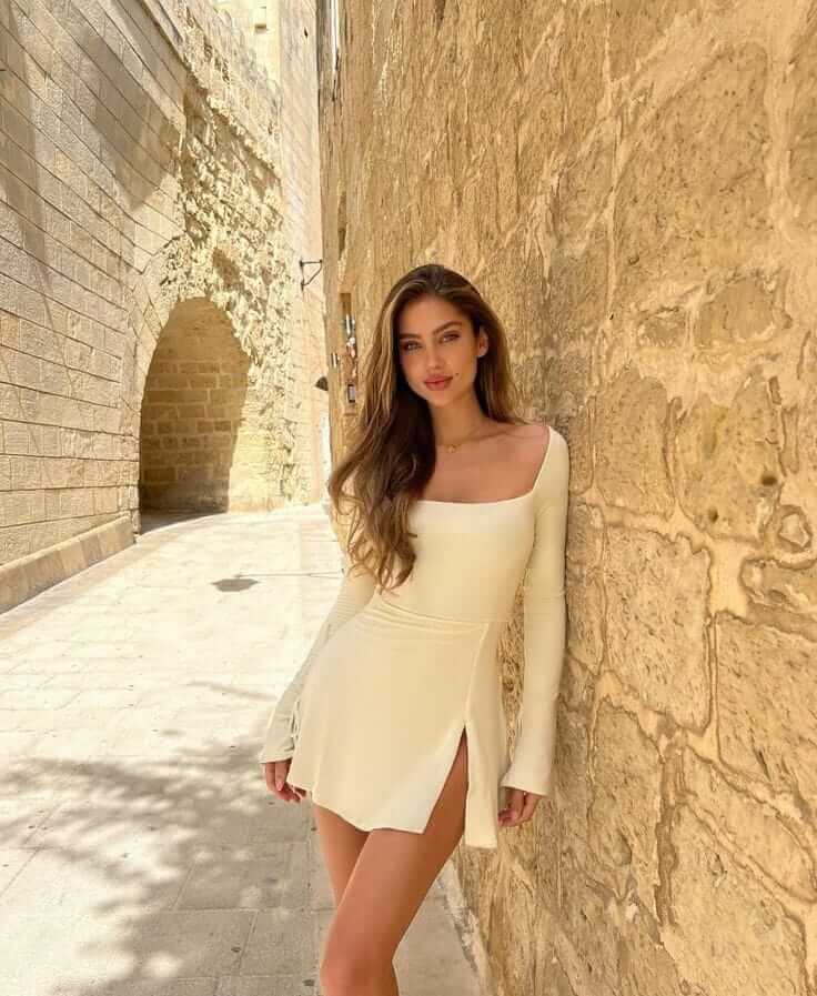 אישה מחשמלת ירושלים
