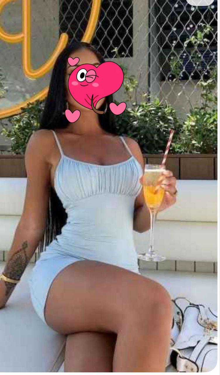 בחורות יפות – ברמת גן