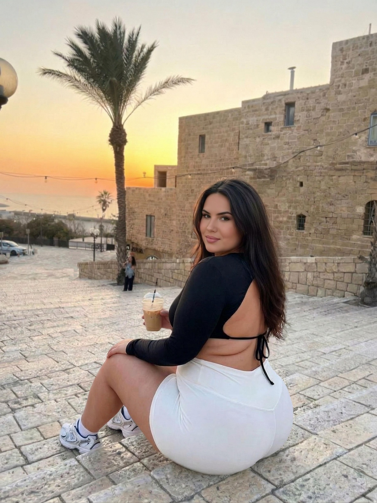 מלאה במקומות הנכונים מעסה שווה במיוחד – תל אביב